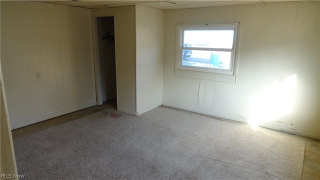 209 N Chester Street, New Cumberland, WV 26047