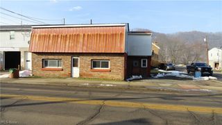 209 N Chester Street, New Cumberland, WV 26047