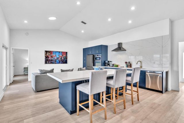 12502 Baywind Court, Boca Raton, FL 33428