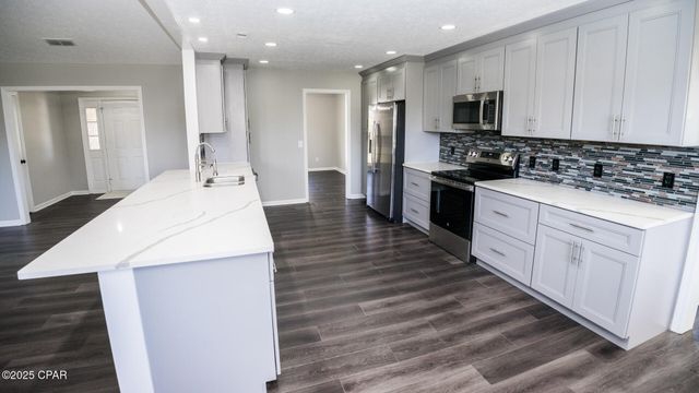 2734 Jamedon Drive, Panama City, FL 32405