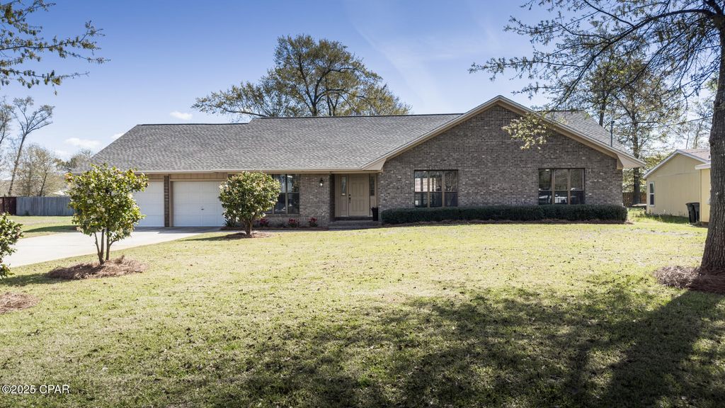 2734 Jamedon Drive, Panama City, FL 32405