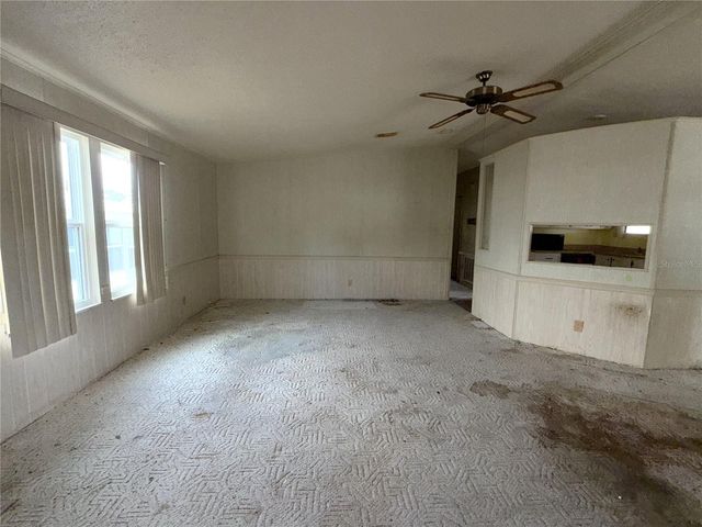 35044 MCCULLOUGHS LEAP, Zephyrhills, FL 33541