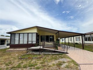 35044 MCCULLOUGHS LEAP, Zephyrhills, FL 33541