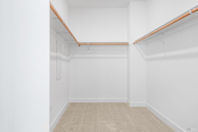 7337 Willowglen Dr, Rohnert Park, CA 94928