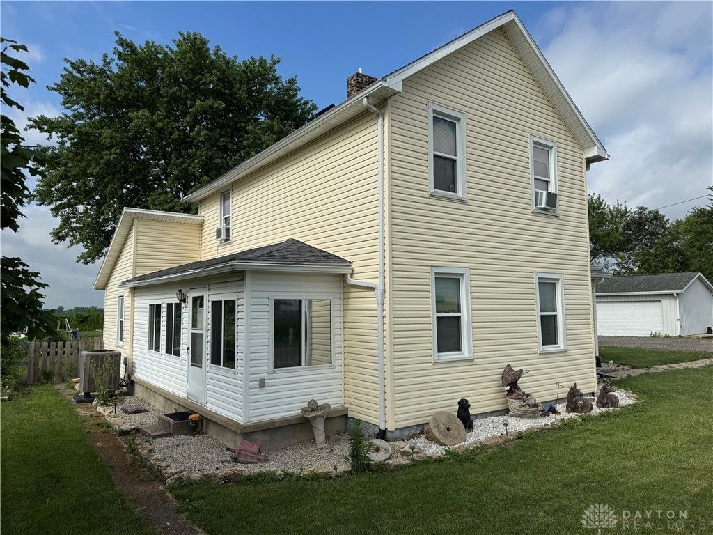 7051 Detrick Jordan Pike, Springfield, OH 45502