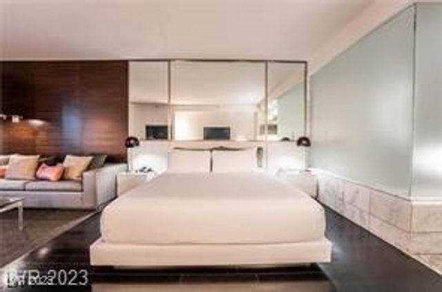 4381 West Flamingo Road 2405, Las Vegas, NV 89103