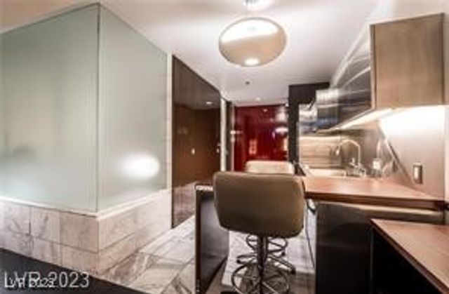 4381 West Flamingo Road 2405, Las Vegas, NV 89103