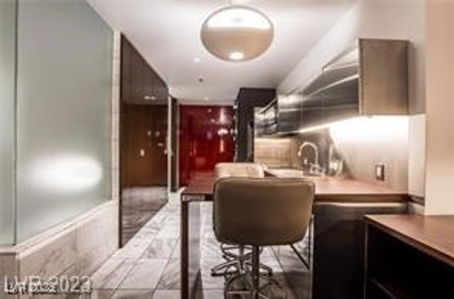 4381 West Flamingo Road 2405, Las Vegas, NV 89103