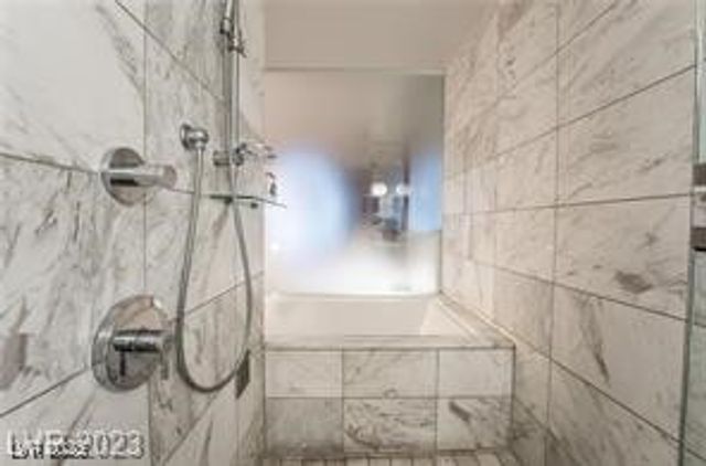 4381 West Flamingo Road 2405, Las Vegas, NV 89103