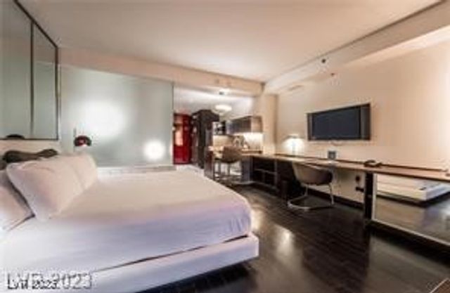 4381 West Flamingo Road 2405, Las Vegas, NV 89103