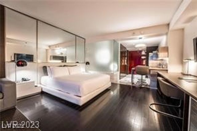 4381 West Flamingo Road 2405, Las Vegas, NV 89103