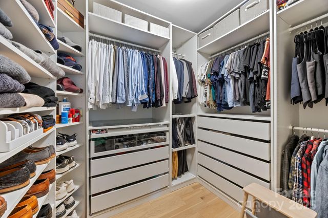 1927 Kilborne Drive, Charlotte, NC 28205