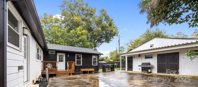 1927 Kilborne Drive, Charlotte, NC 28205