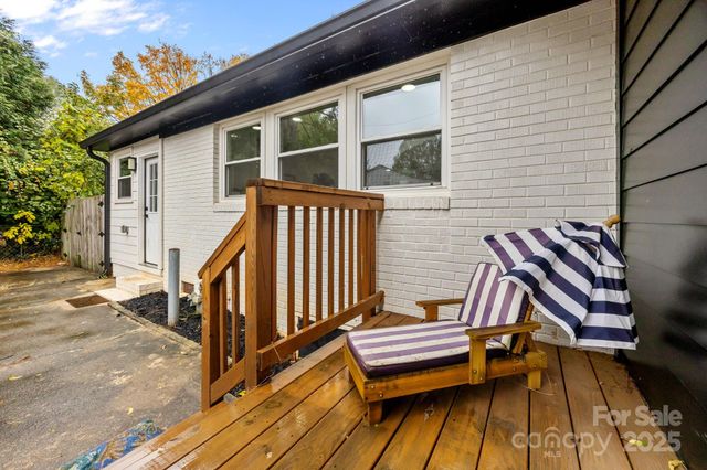 1927 Kilborne Drive, Charlotte, NC 28205