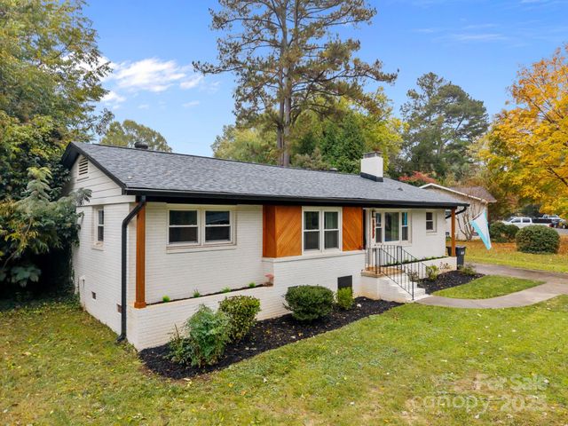 1927 Kilborne Drive, Charlotte, NC 28205