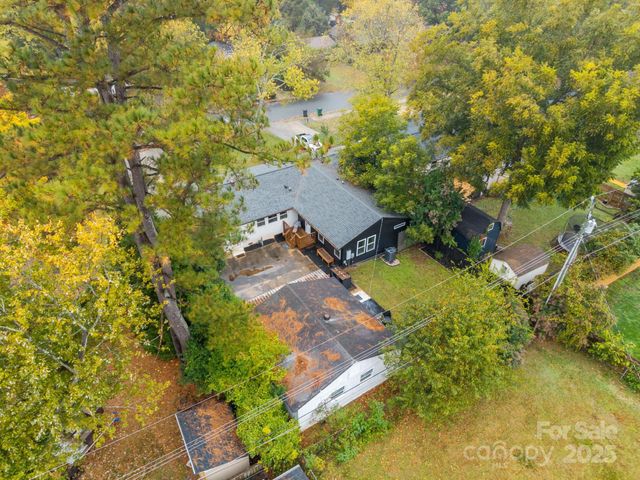 1927 Kilborne Drive, Charlotte, NC 28205