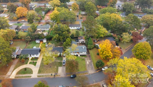 1927 Kilborne Drive, Charlotte, NC 28205