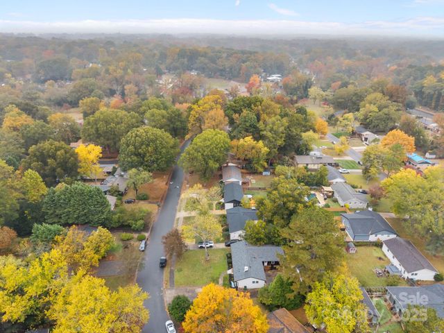 1927 Kilborne Drive, Charlotte, NC 28205