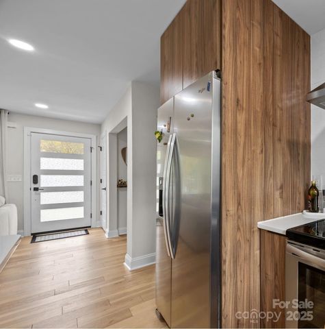 1927 Kilborne Drive, Charlotte, NC 28205