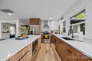 1927 Kilborne Drive, Charlotte, NC 28205