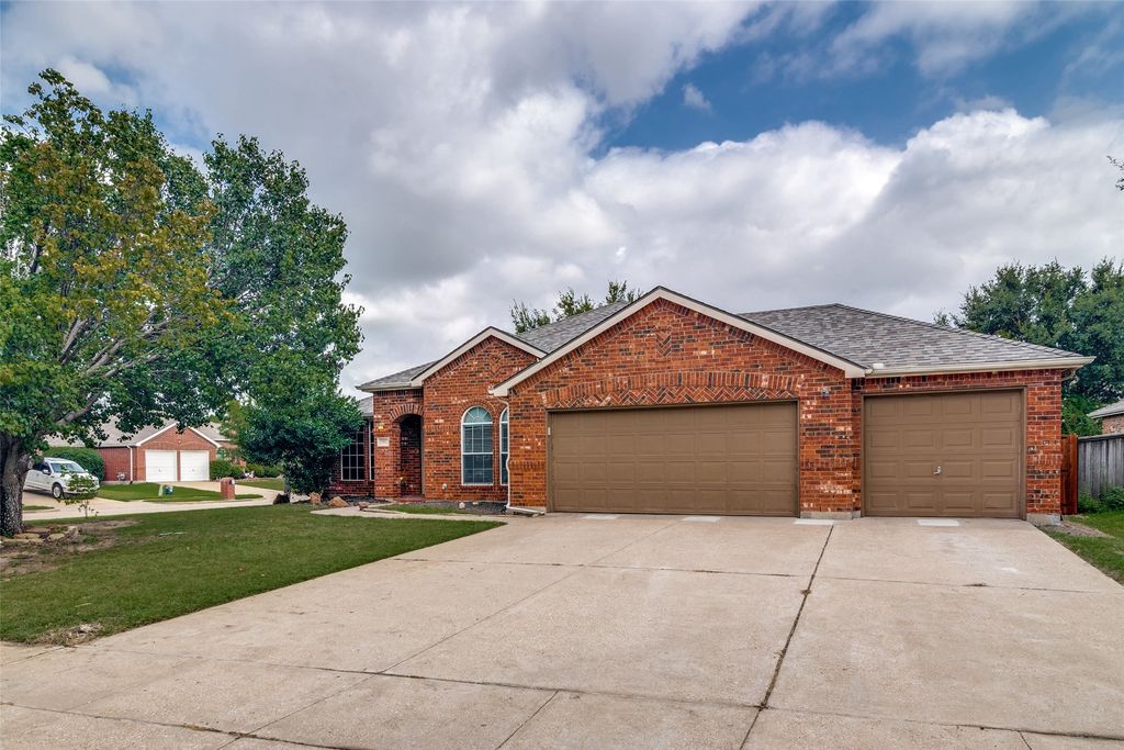 101 Fieldwood Court, Forney, TX 75126