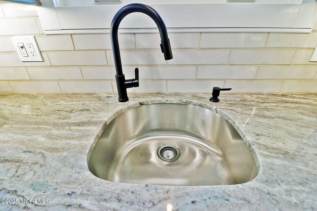 16 Mount Dashan Lane, Toms River, NJ 08753