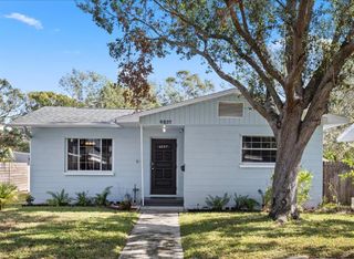 4237 DR MARTIN LUTHER KING JR STREET N, St Petersburg, FL 33703