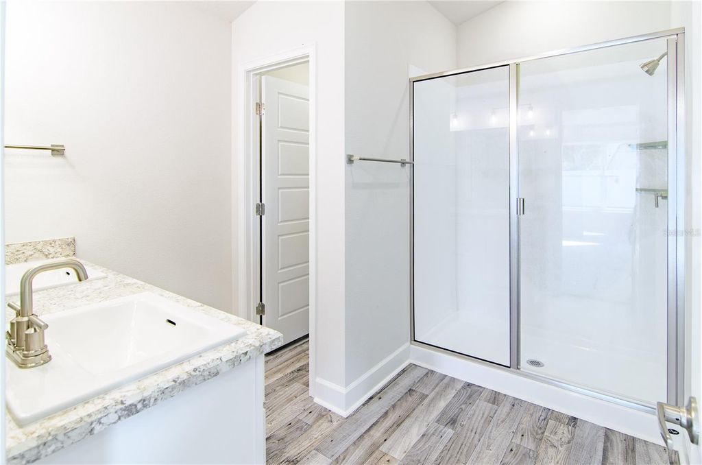 Image 11 of property listing at 35 FARNELL LANE, Palm Coast, FL 32137