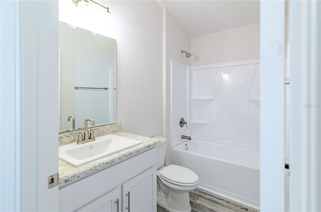 Image 13 of property listing at 35 FARNELL LANE, Palm Coast, FL 32137