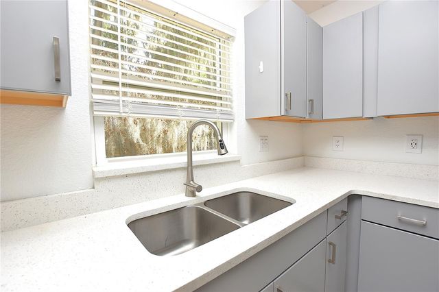 3032 SPIRIT LAKE DRIVE, Winter Haven, FL 33880