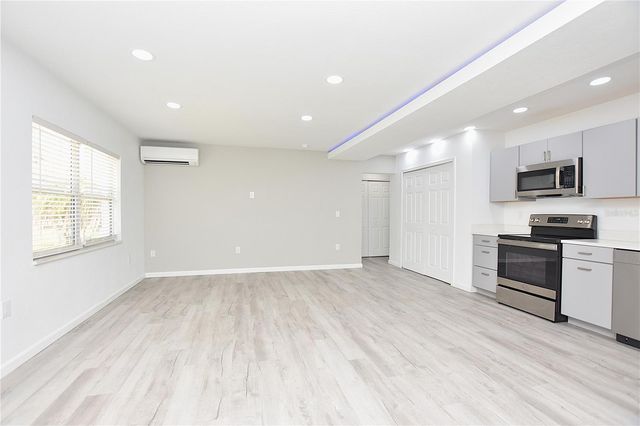 3032 SPIRIT LAKE DRIVE, Winter Haven, FL 33880