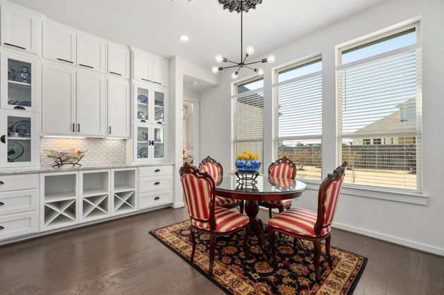 416 Texon DR, Liberty Hill, TX 78642