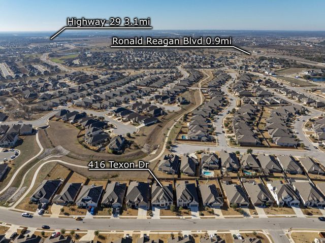 416 Texon DR, Liberty Hill, TX 78642