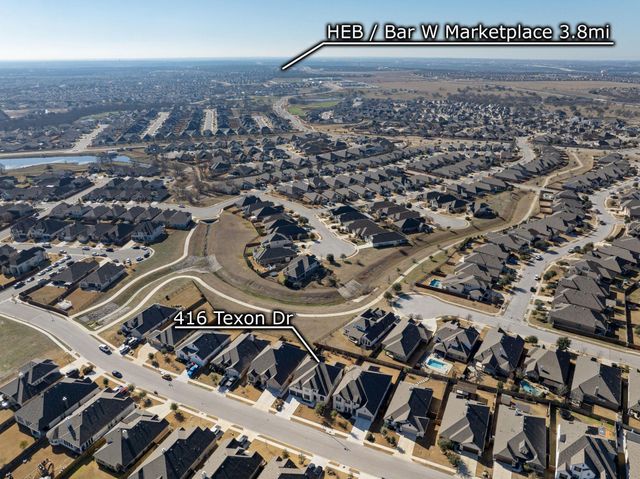 416 Texon DR, Liberty Hill, TX 78642