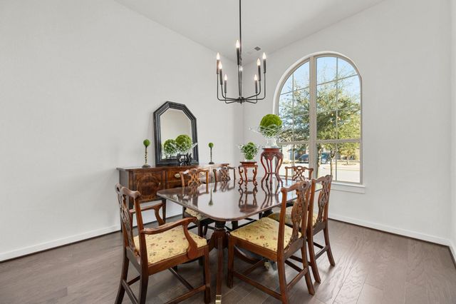 416 Texon DR, Liberty Hill, TX 78642