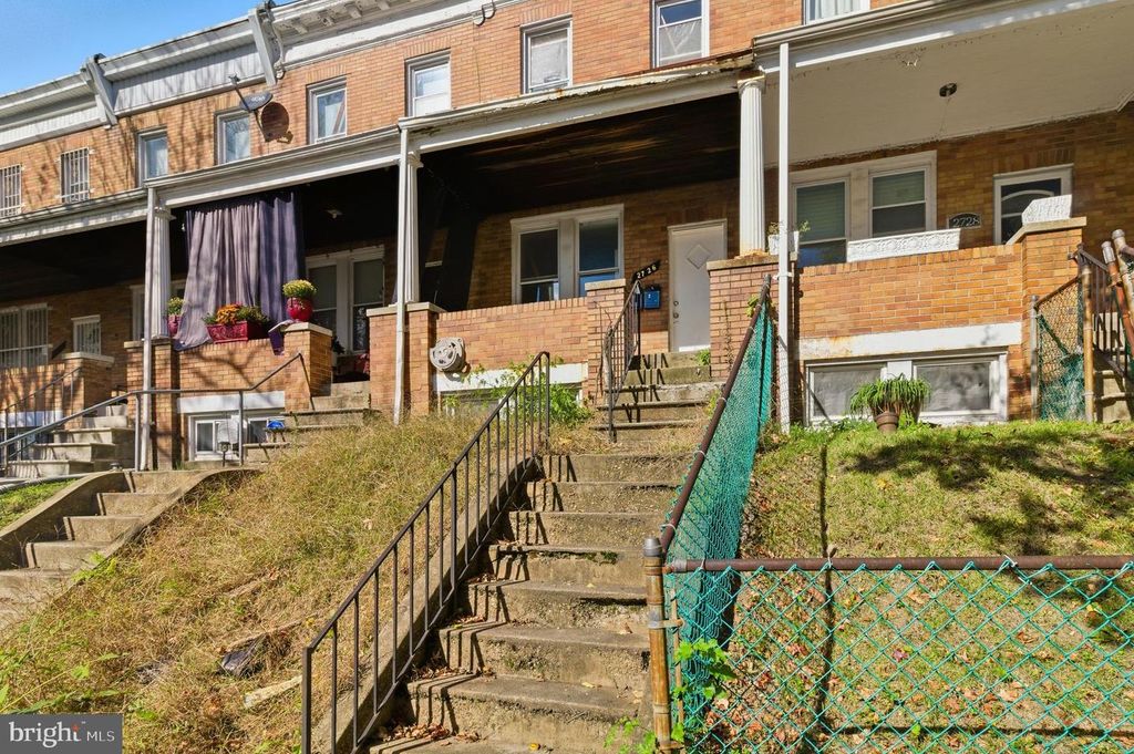 Image 1 of property listing at 2726 BERYL AVE, Baltimore, MD 21205