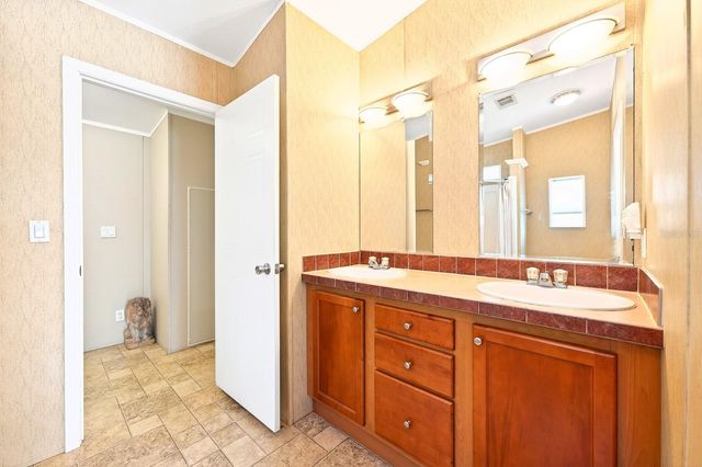 1201 MILLS STREET, Sanford, FL 32773