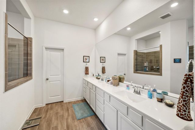 15003 Mulberry Hallow Street, Conroe, TX 77302