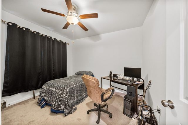 15003 Mulberry Hallow Street, Conroe, TX 77302