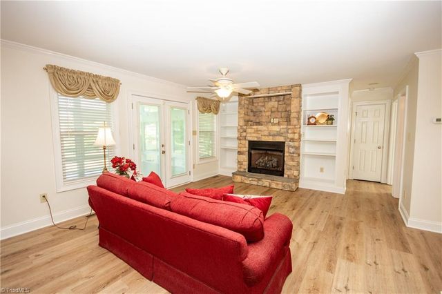183 Devon Lane, Statesville, NC 28625