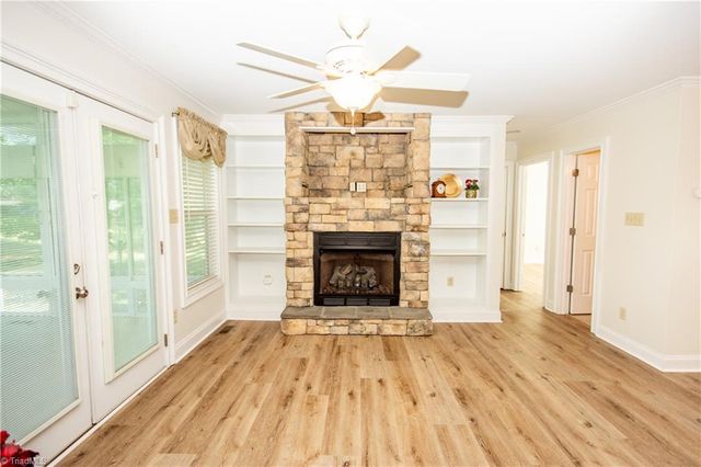183 Devon Lane, Statesville, NC 28625