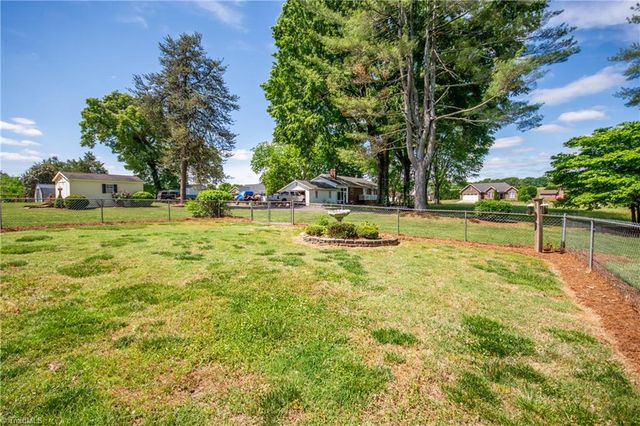 183 Devon Lane, Statesville, NC 28625