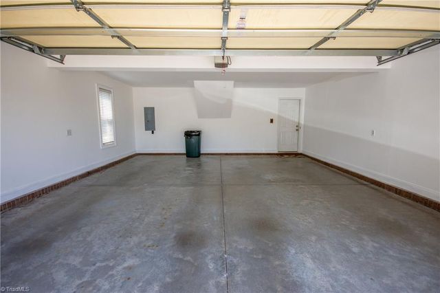 183 Devon Lane, Statesville, NC 28625