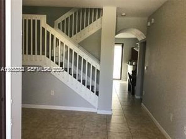 11380 SW 233rd St, Homestead, FL 33032