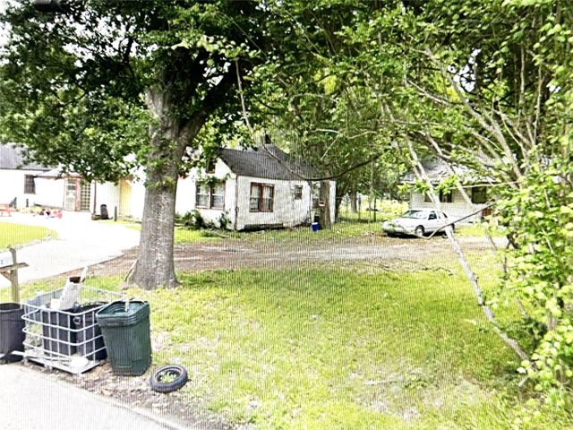 310 Ogletree Street, Livingston, TX 77351