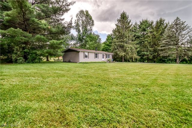 15755 Messenger Road, Chagrin Falls, OH 44023