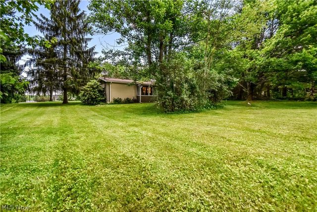 15755 Messenger Road, Chagrin Falls, OH 44023