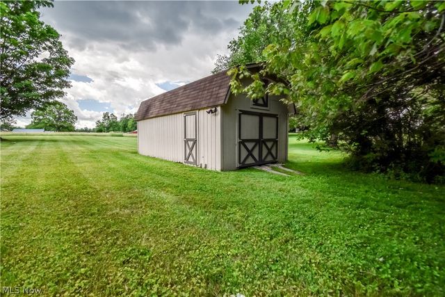 15755 Messenger Road, Chagrin Falls, OH 44023