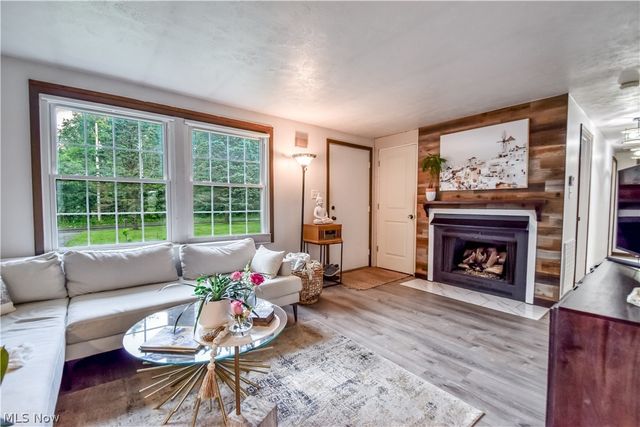 15755 Messenger Road, Chagrin Falls, OH 44023