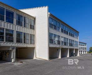 710 S Mobile Street 16, Fairhope, AL 36532